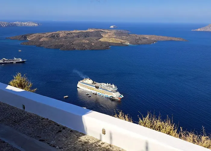 Yposkafo - - Santorini *