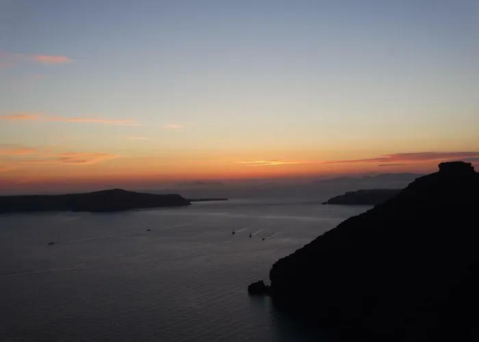 Yposkafo - - Santorini Дом отдыха *