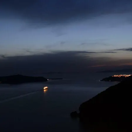 Yposkafo - - Santorini