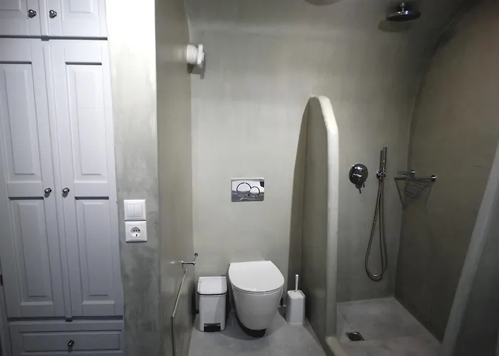 Yposkafo - - Santorini Ferienhaus *