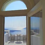 Yposkafo - - Santorini * Fíra