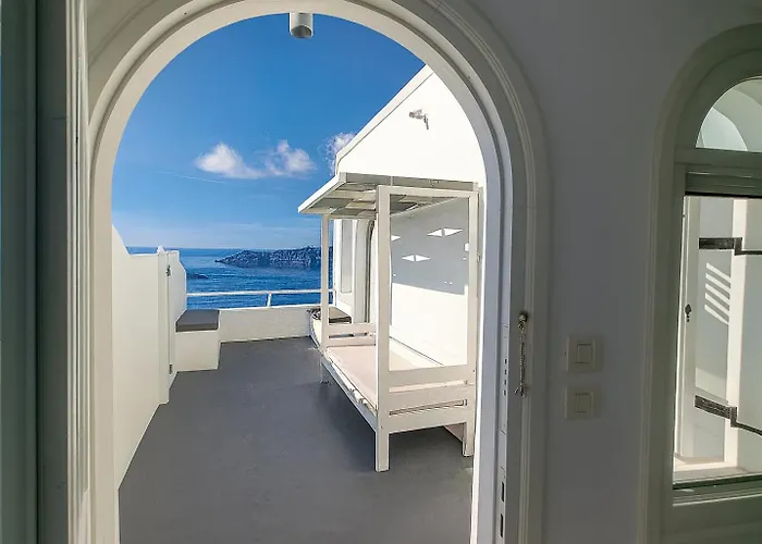 Yposkafo - - Santorini