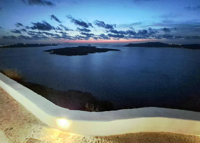 Yposkafo - - Santorini 펜션