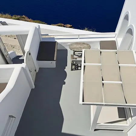 Yposkafo - - Santorini