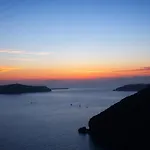 Ferienhaus Yposkafo - - Santorini *